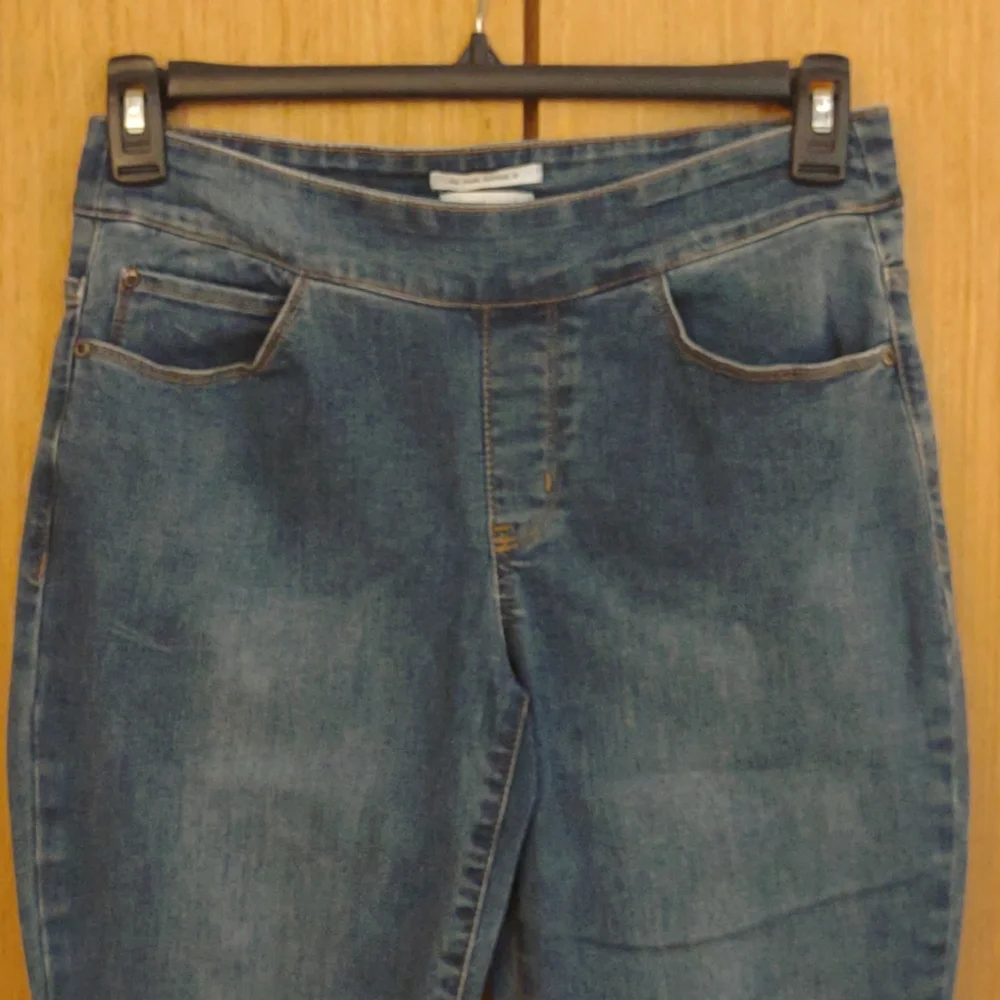 PETITES Pull On Denim Jeans SZ 8PS By Westbound - Picture 3 of 10